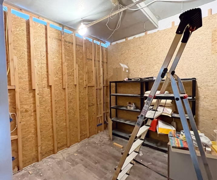 Sloopwerk met oog voor resultaat – BreSteSlopen BreSteSlopen - Uw betrouwbare partner in professioneel sloopwerk